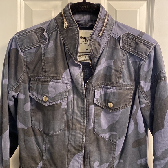 Abercrombie & Fitch Navy Blue Camo Utility Jacket - Picture 4 of 7